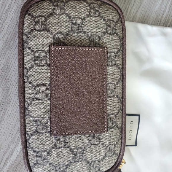 Gucci Belt Bag - Picture 5 of 13